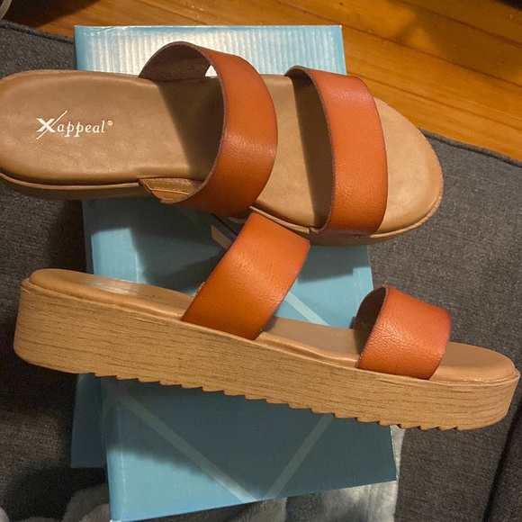 Never been worn sandals! - Picture 2 of 3